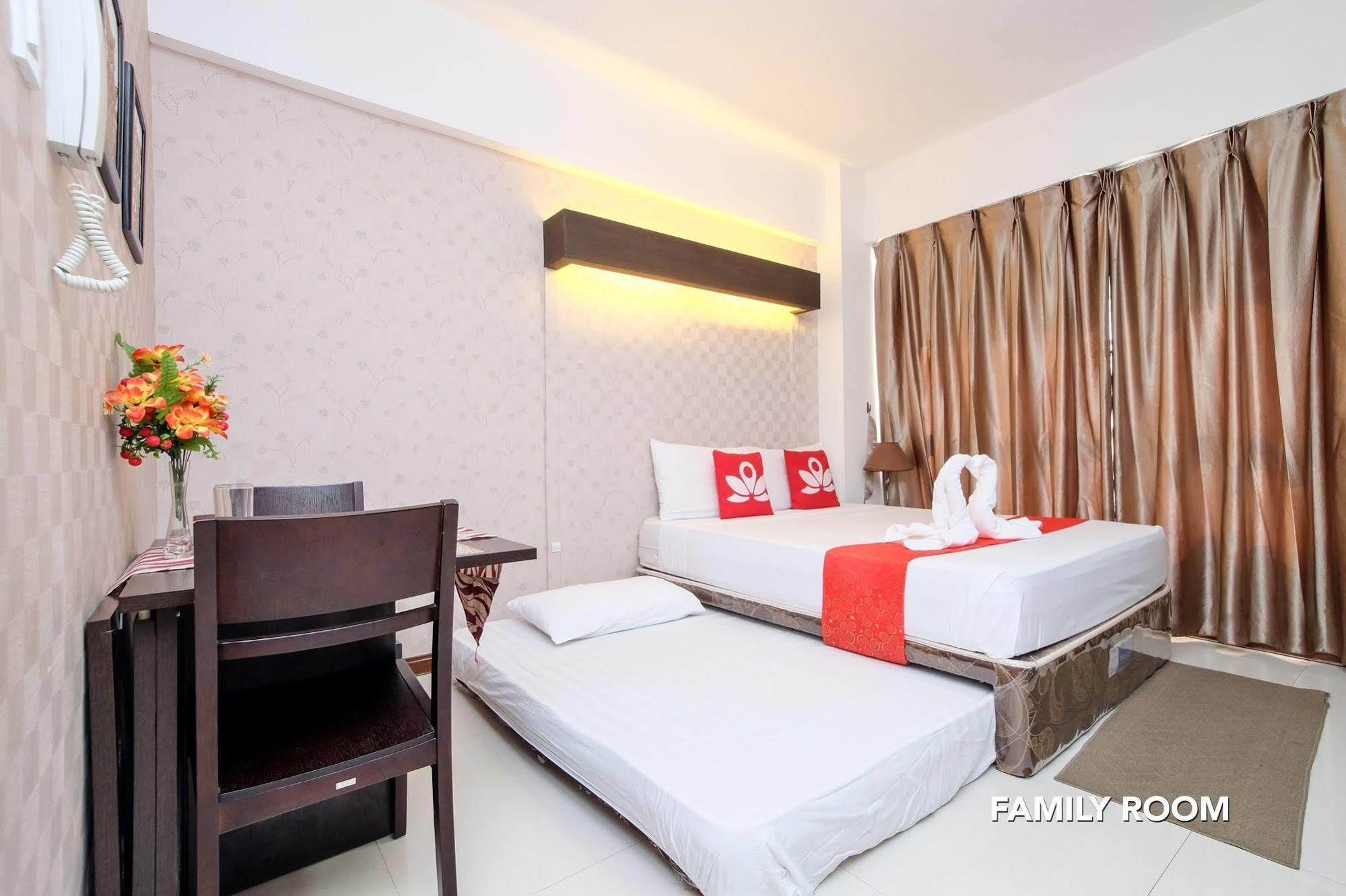 Sunshine City Suites Pasig City Esterno foto